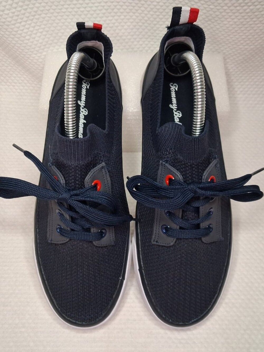 Tommy Bahama Navy Blue Knit Mesh Lace Up Sneakers Women's Sz 8.5